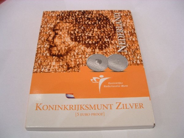 5 Euro Koninkrijk Statuut Nederland 2004 Proof (afbeelding voor) 5 Euro Koninkrijk Statuut Nederland 2004 Proof